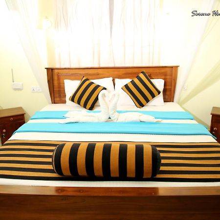 Serene Homestay Ела Екстериор снимка