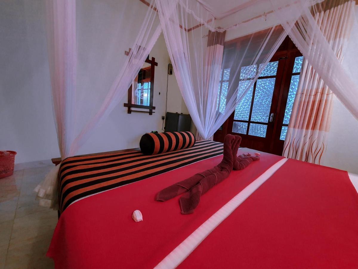 Serene Homestay Ела Екстериор снимка